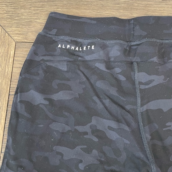 Alphalete Joggers - Picture 4 of 8